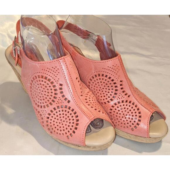 Spring Step Liberty Pink Perforated Leather Slingback Wedge Sandals Sz 40 / 9 US - Picture 2 of 8